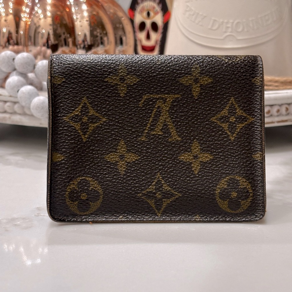 Louis Vuitton Vintage Monogram Leather Wallet *USED*